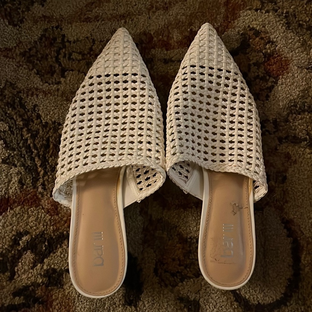Beautiful woven Mules, Bar III